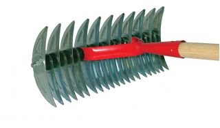 Cultivateur recto-verso avec manche en bois de 130 cm de long - 