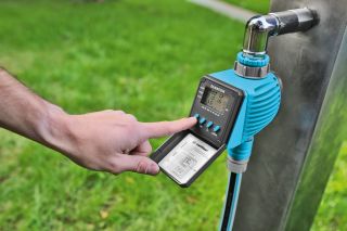 Digital irrigation controller - CELLFAST