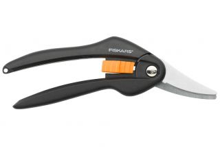 Hedge shears SINGLE STEP SP27 - FISKARS