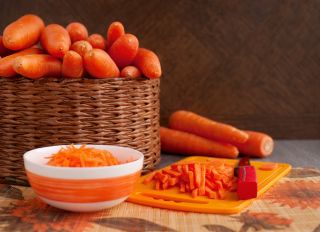 Carota - Karotina - Raccolta precoce, alto contenuto di carotene - Semi Freschi