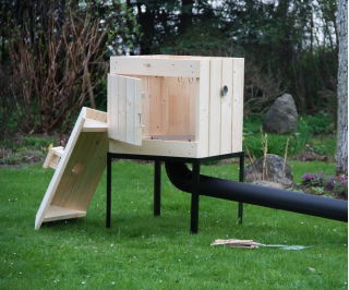 Hagerøyker i tre - 50 x 50 x 50 cm - råved - uten ovn - RØYKESETT - 