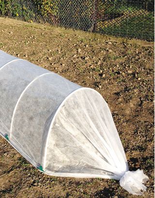 Tunel din lână (agrotextil) - 2,5 x 0,9 m - 
